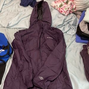 women’s rain jacket